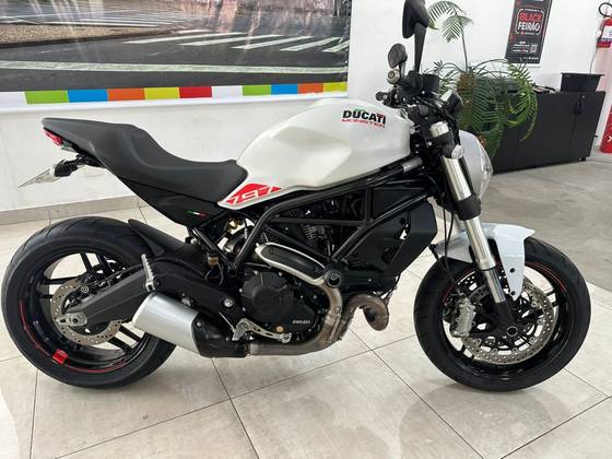 DUCATI MONSTER 797 DUCATI MONSTER 797